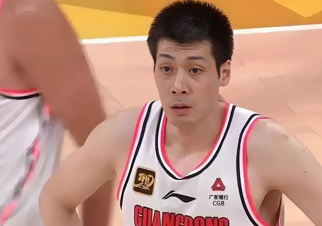 任骏飞居然出战徐杰半场5分只配在东莞嚣张冰球突破豪华版手机版晋粤大战惊现两点：